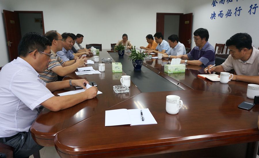 开云官方在线入口与南京农业大学共建的江苏省研究生工作站举行揭牌仪式